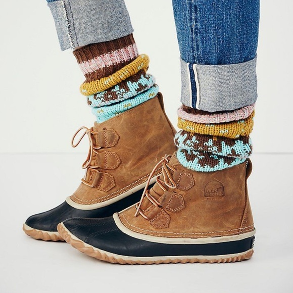 out and about duck boot